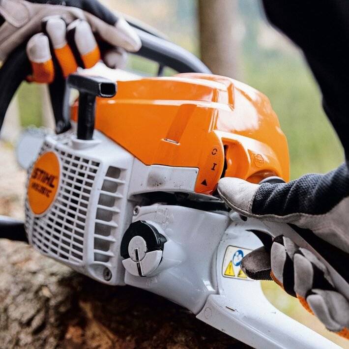 Профессиональная бензопила stihl ms 261