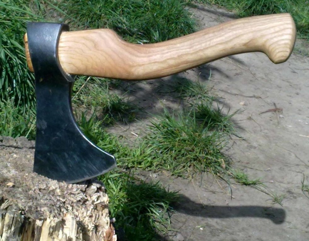 Боевой топор викингов из старого топора