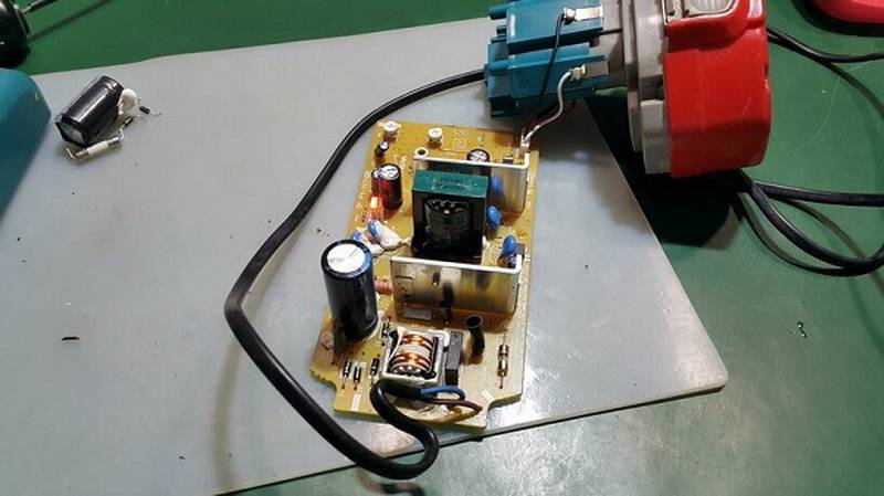 Как проверить и отремонтировать зарядное устройство для шуруповерта