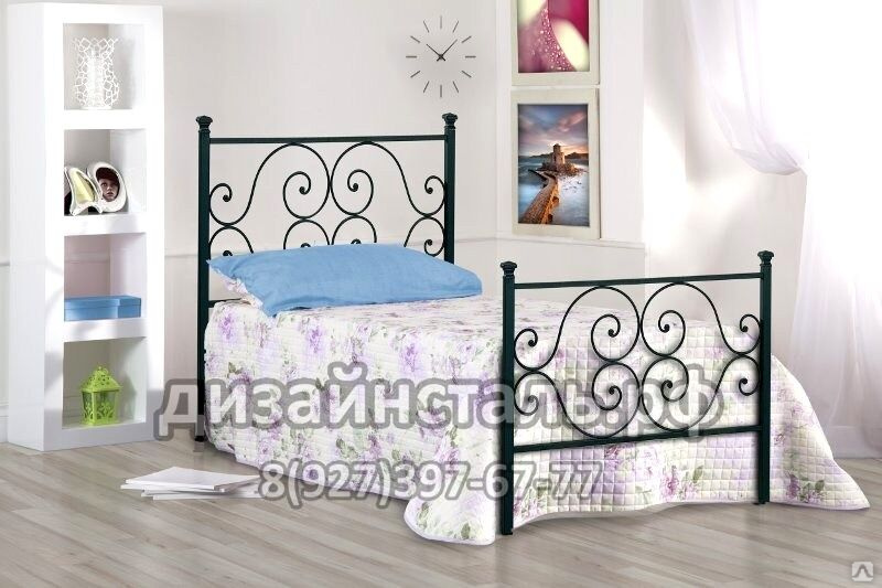 Кованые кровати, фото изделий для интерьера спальни: белые, черные и другие цвета; с патиной; с мягким изголовьем; односпальные и двуспальные; детские